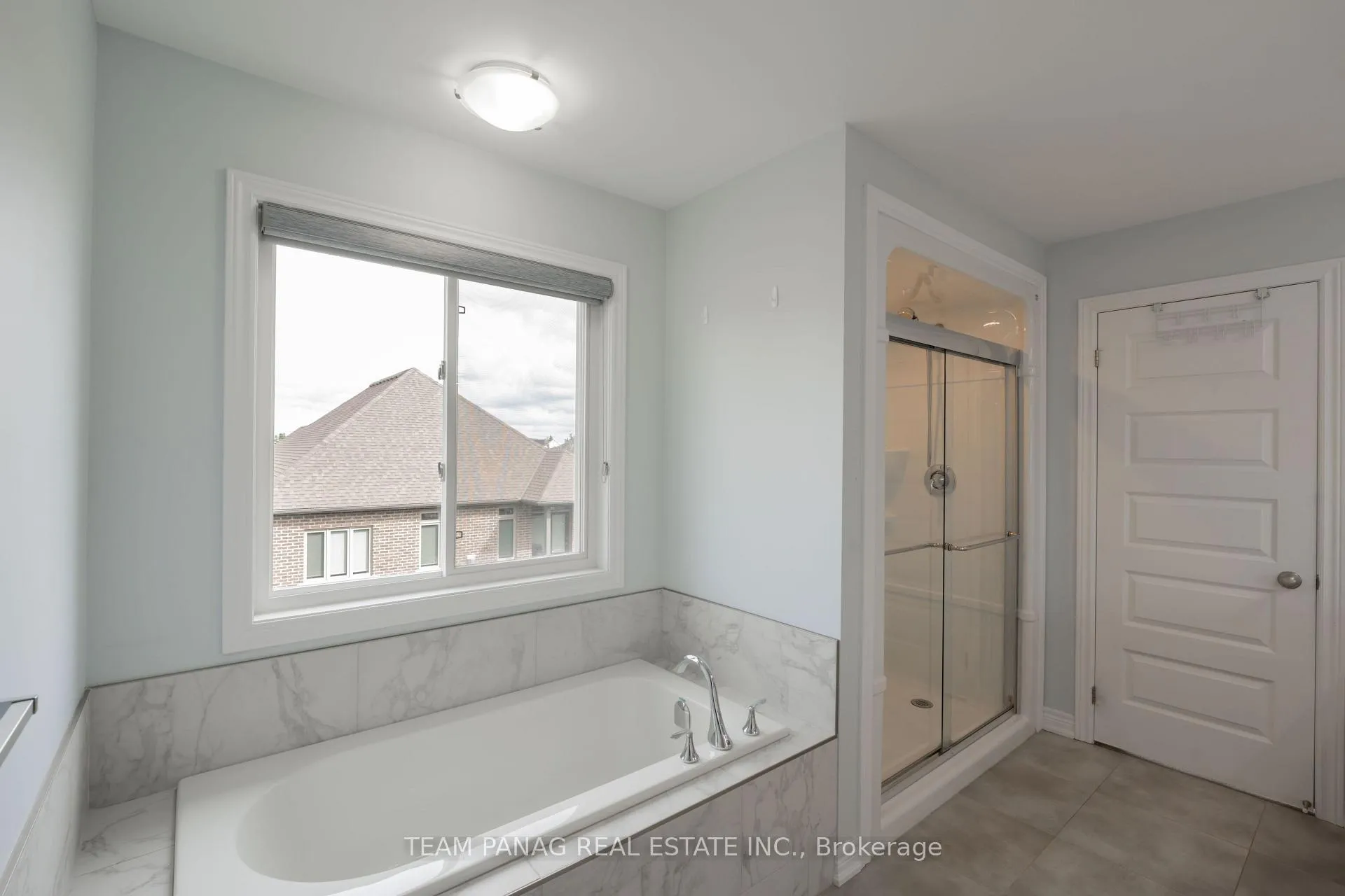 Photo 25 of 127 Susan Drive, Pelham, Fonthill — HOMEH
