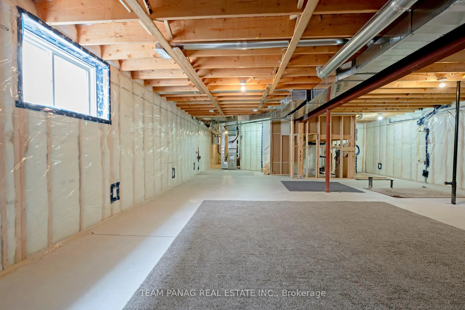 Photo 31 of 127 Susan Drive, Pelham, Fonthill — HOMEH