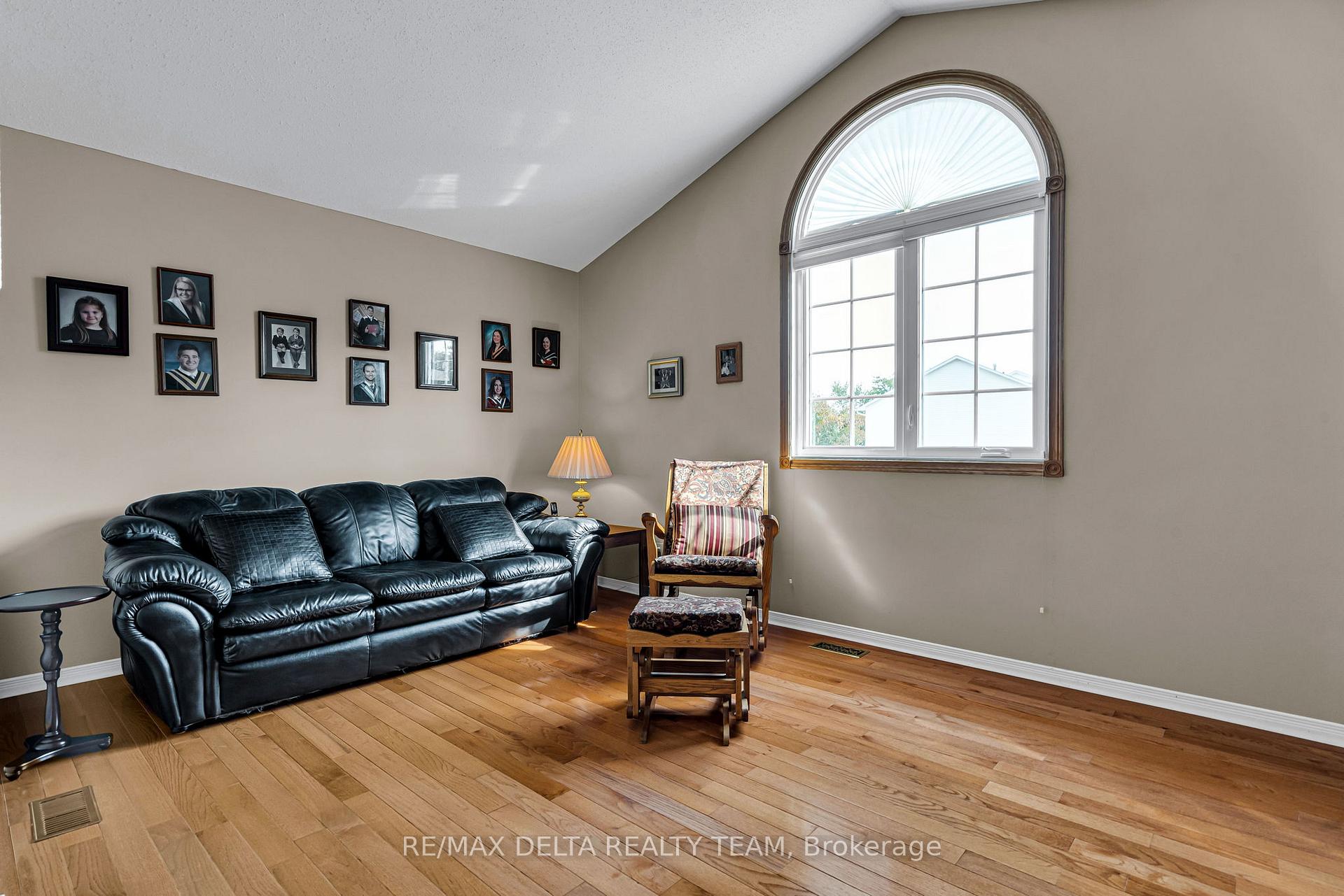 Photo 18 of 6565 Des Chouettes Lane, Ottawa, Chateauneuf — HOMEH