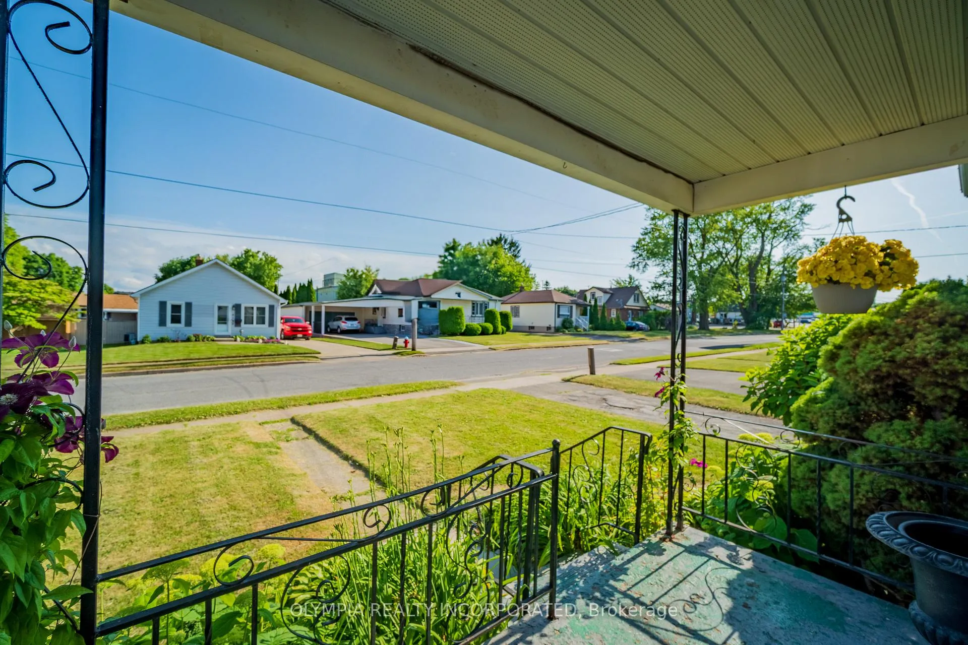 Photo 26 of 6129 Keith Street, Niagara Falls, Church's Lane — HOMEH