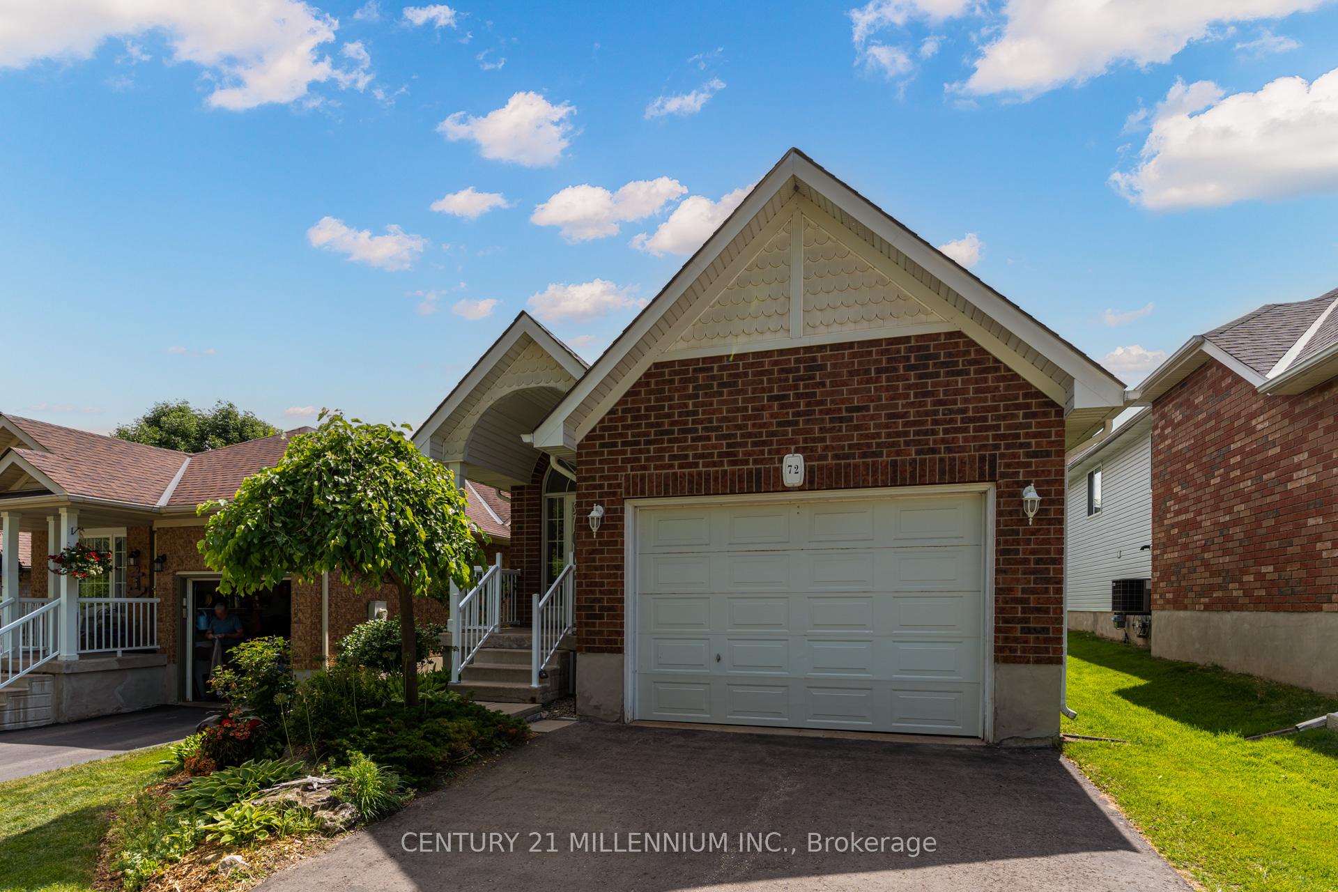 Photo 3 of 72 Abbey Road, Orangeville — HOMEH