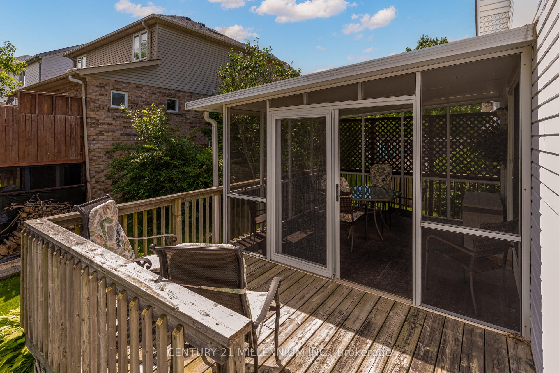 Photo 25 of 72 Abbey Road, Orangeville — HOMEH