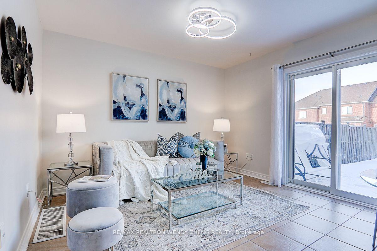 Photo 8 of 60 Zio Carlo Drive, Markham, Village Green-South Unionville — HOMEH