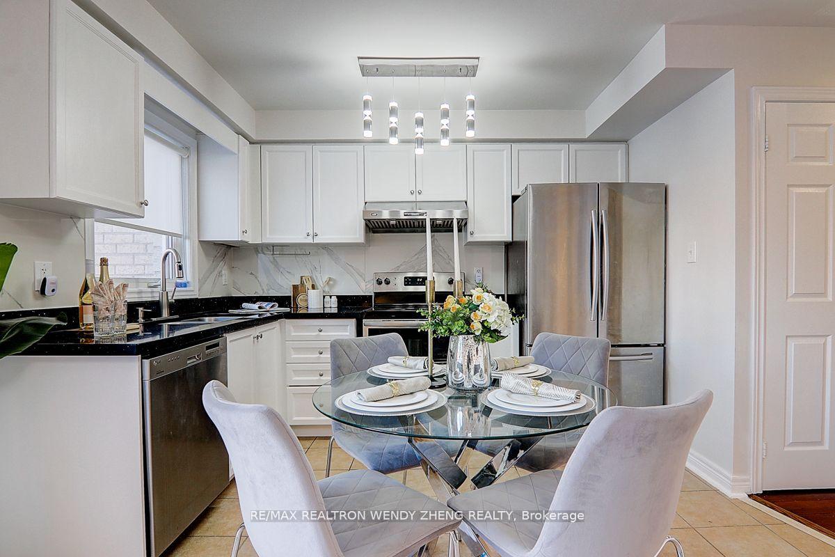 Photo 12 of 60 Zio Carlo Drive, Markham, Village Green-South Unionville — HOMEH