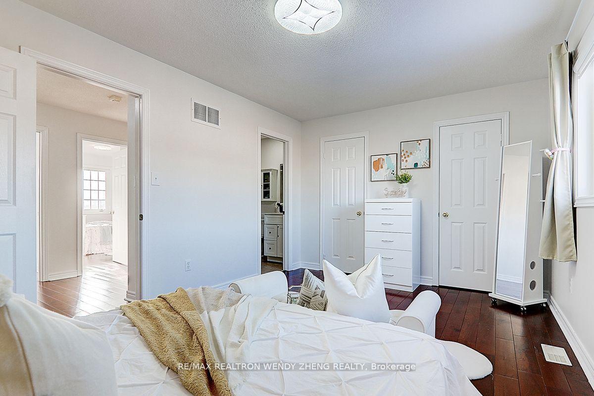 Photo 20 of 60 Zio Carlo Drive, Markham, Village Green-South Unionville — HOMEH