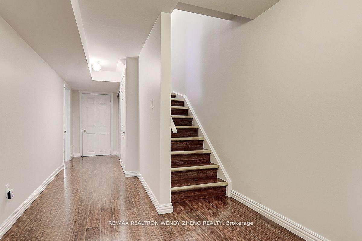 Photo 27 of 60 Zio Carlo Drive, Markham, Village Green-South Unionville — HOMEH