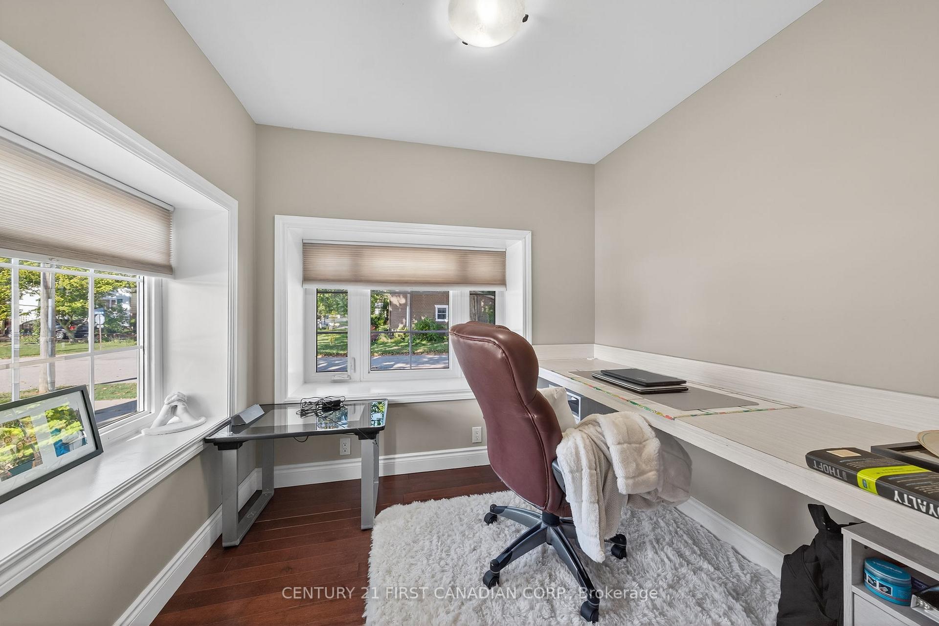 Photo 8 of 160 Catherine Street, North Middlesex, Parkhill — HOMEH