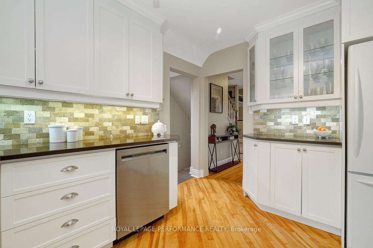 Photo 16 of 956 Telford Avenue, Ottawa, Overbrook/Castle Heights — HOMEH