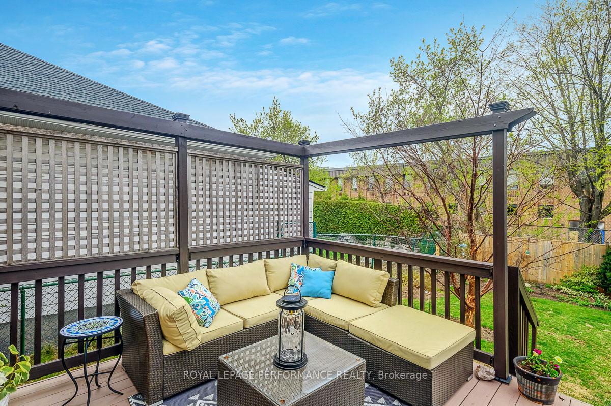 Photo 42 of 956 Telford Avenue, Ottawa, Overbrook/Castle Heights — HOMEH