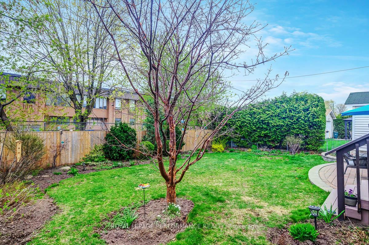 Photo 46 of 956 Telford Avenue, Ottawa, Overbrook/Castle Heights — HOMEH