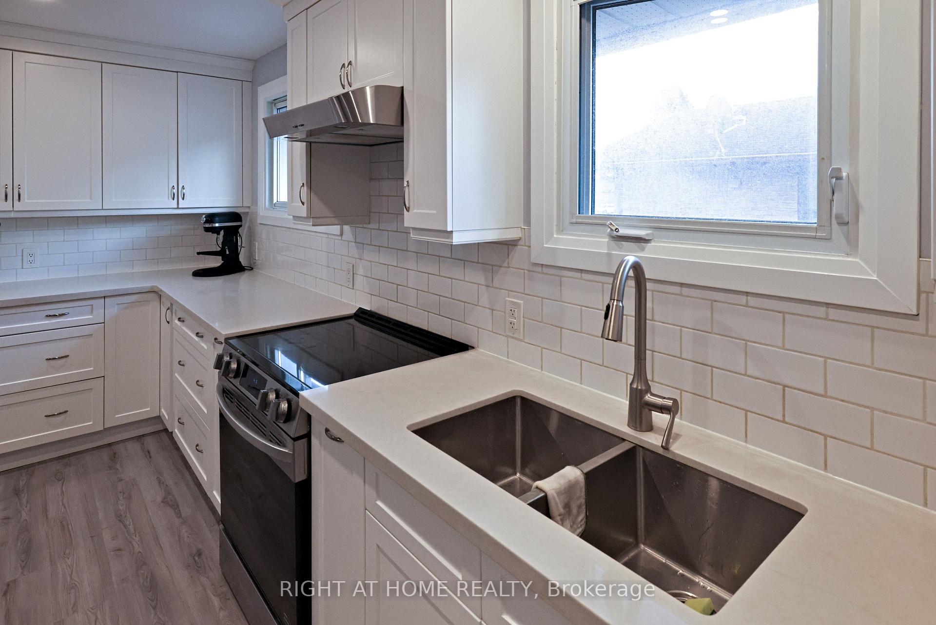 Photo 7 of 72 Claymore Crescent, Oshawa, Eastdale — HOMEH