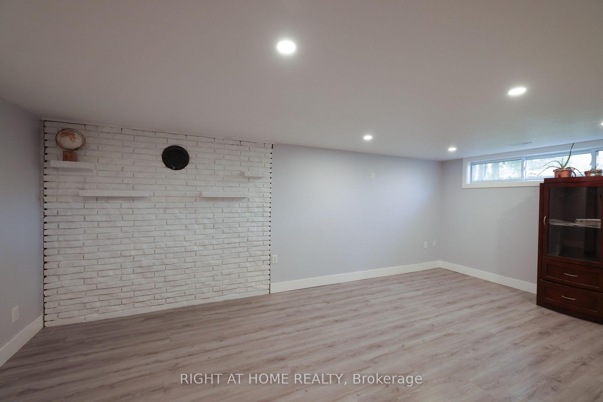 Photo 20 of 72 Claymore Crescent, Oshawa, Eastdale — HOMEH
