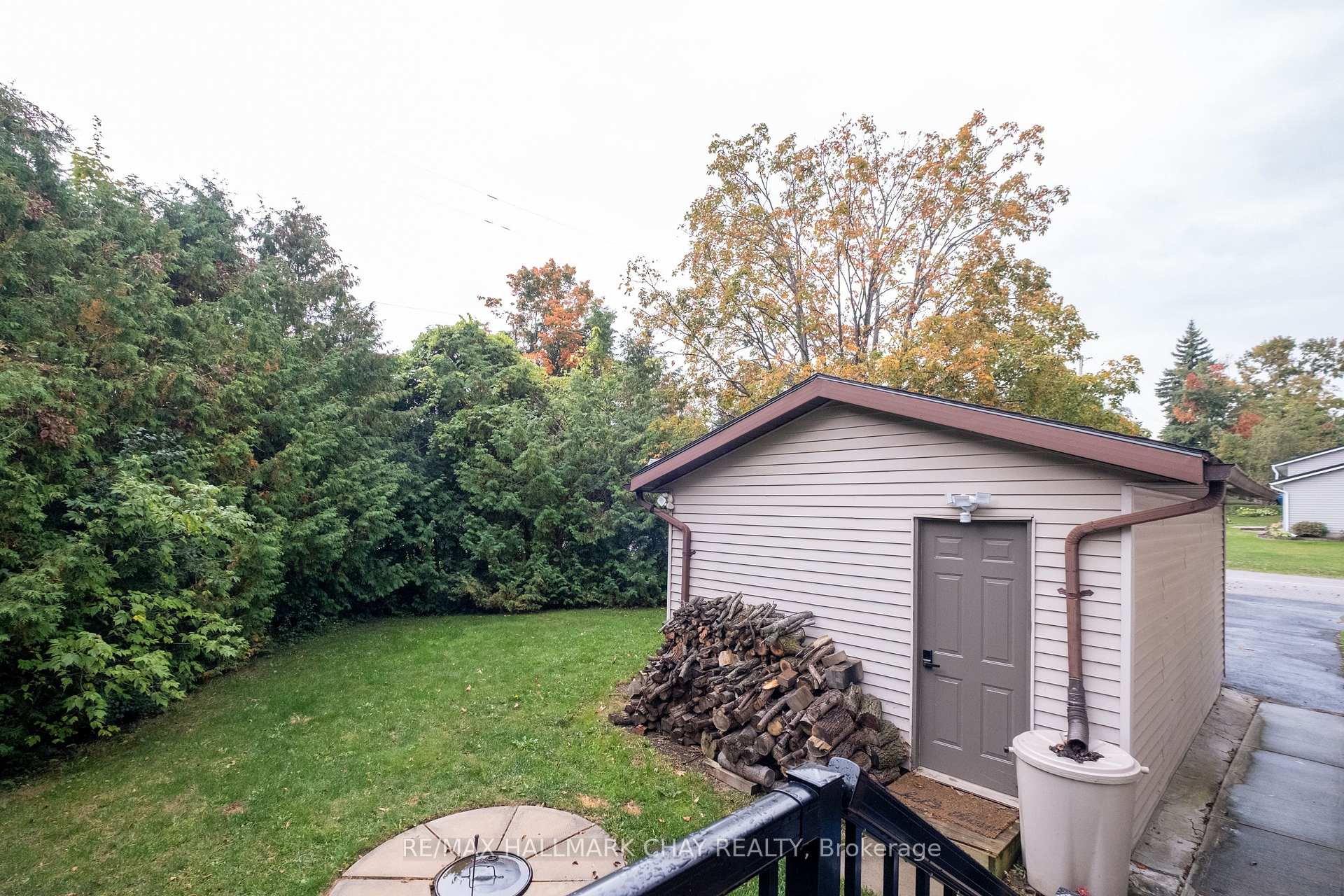 Photo 27 of 8 First Street, Orillia — HOMEH