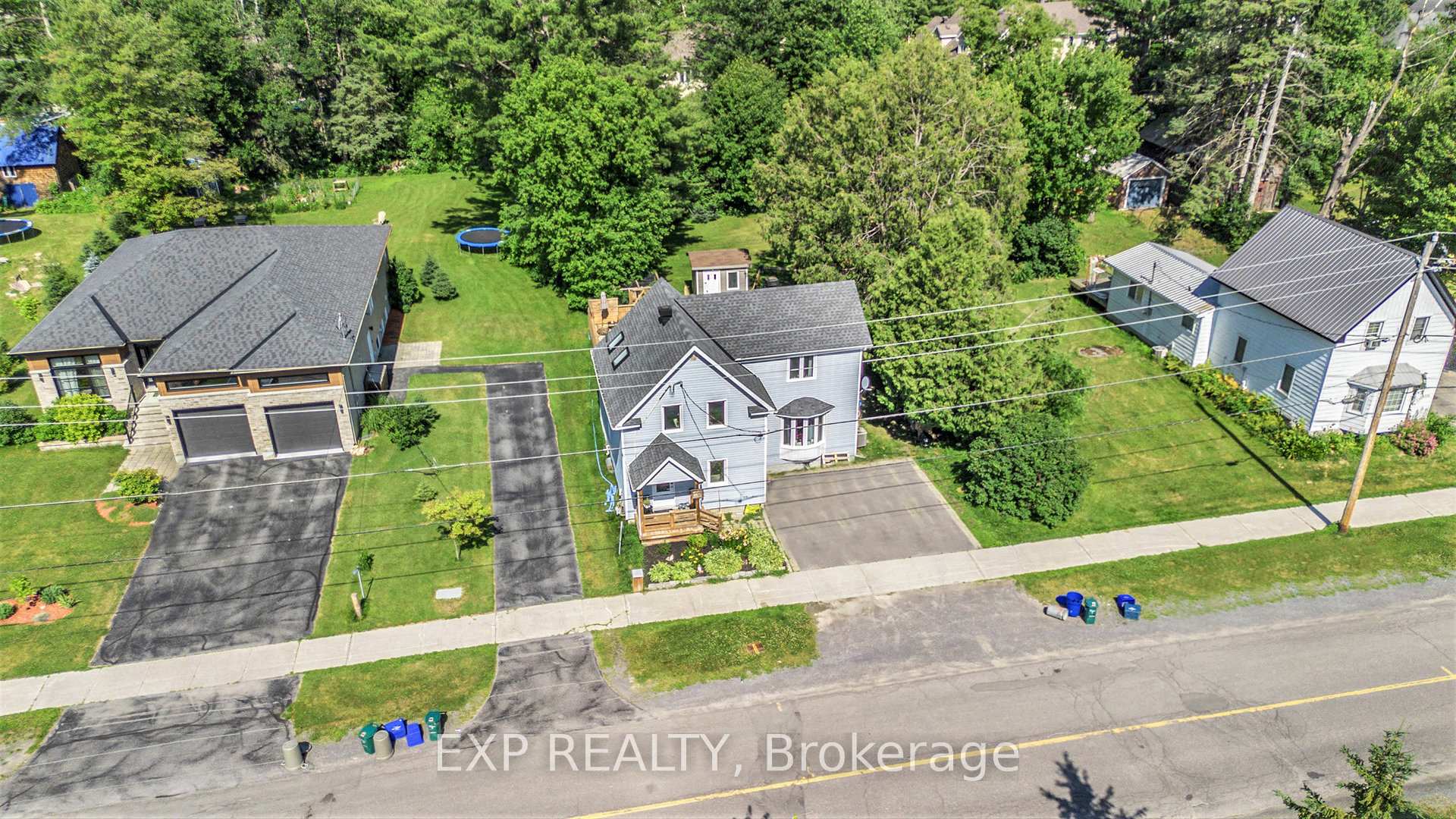 Photo 27 of 3561 Trim Road, Ottawa, Navan — HOMEH