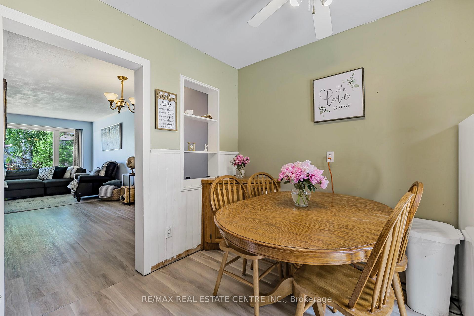 Photo 13 of 24 Carlton Drive, Orangeville — HOMEH