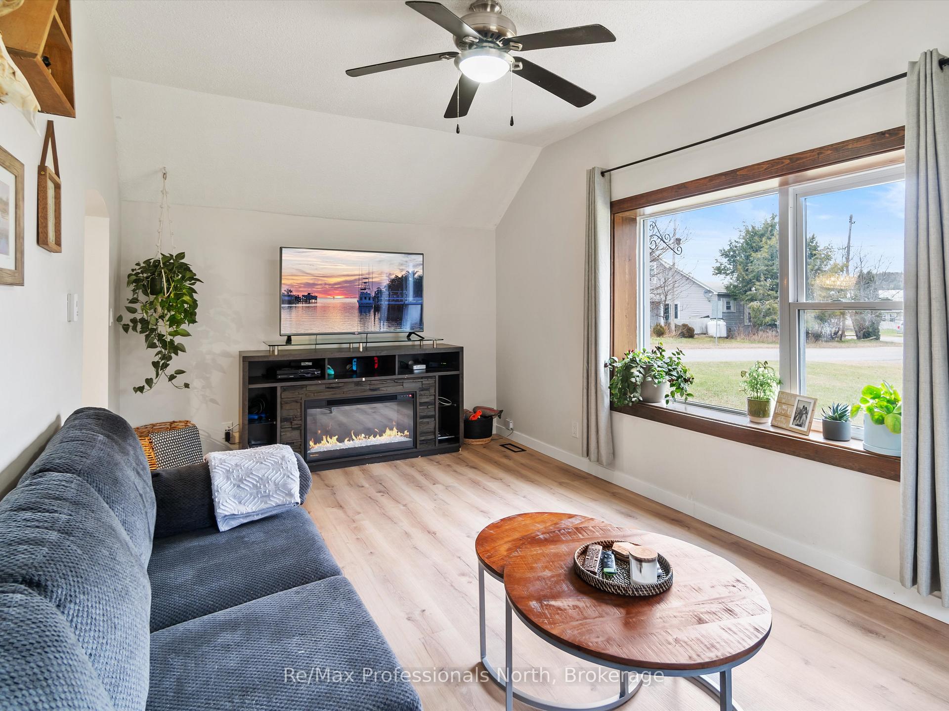 Photo 10 of 13 Ellen Street, Perry, Emsdale — HOMEH