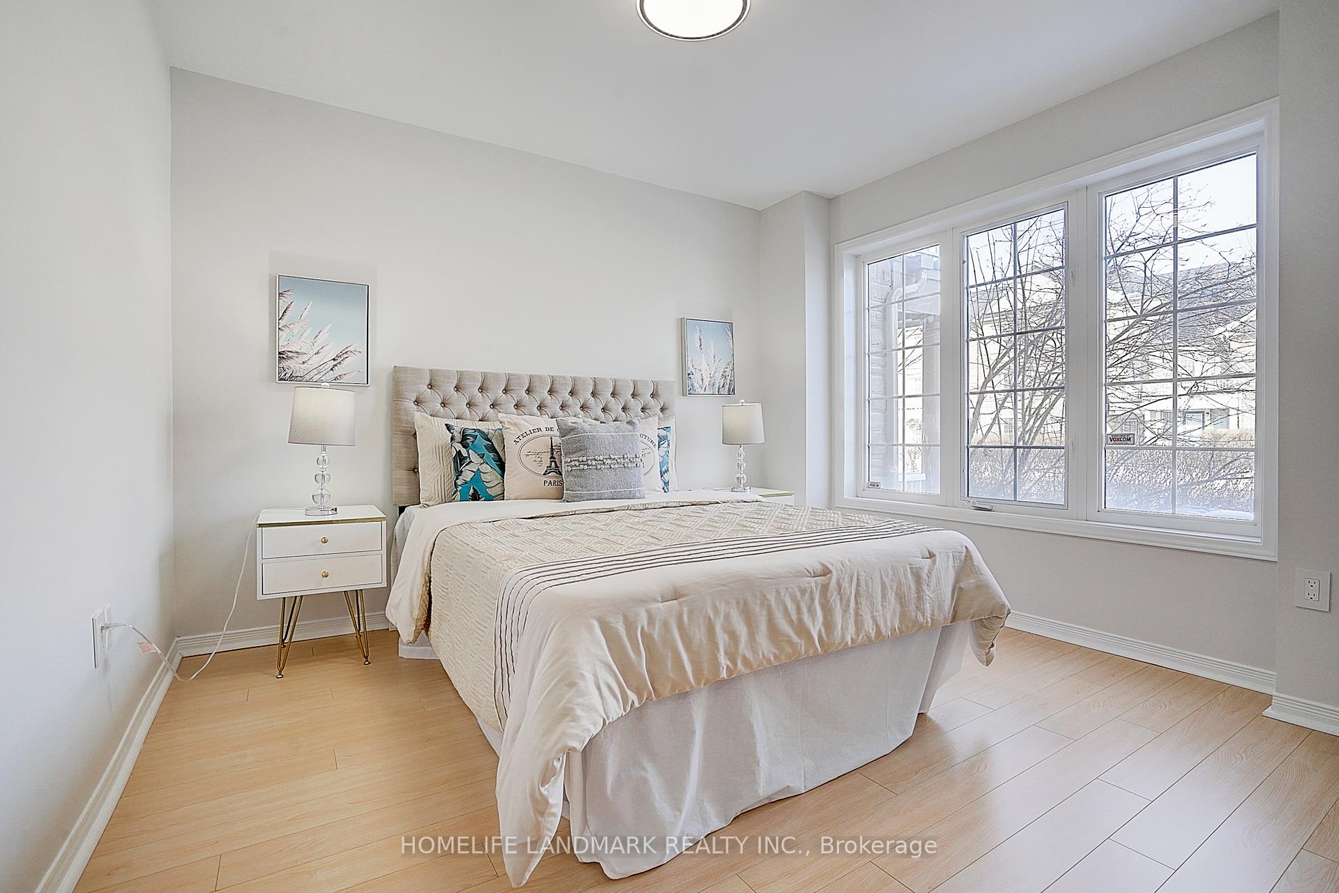 Photo 6 of 42 Thoroughbred Way, Markham, Berczy — HOMEH