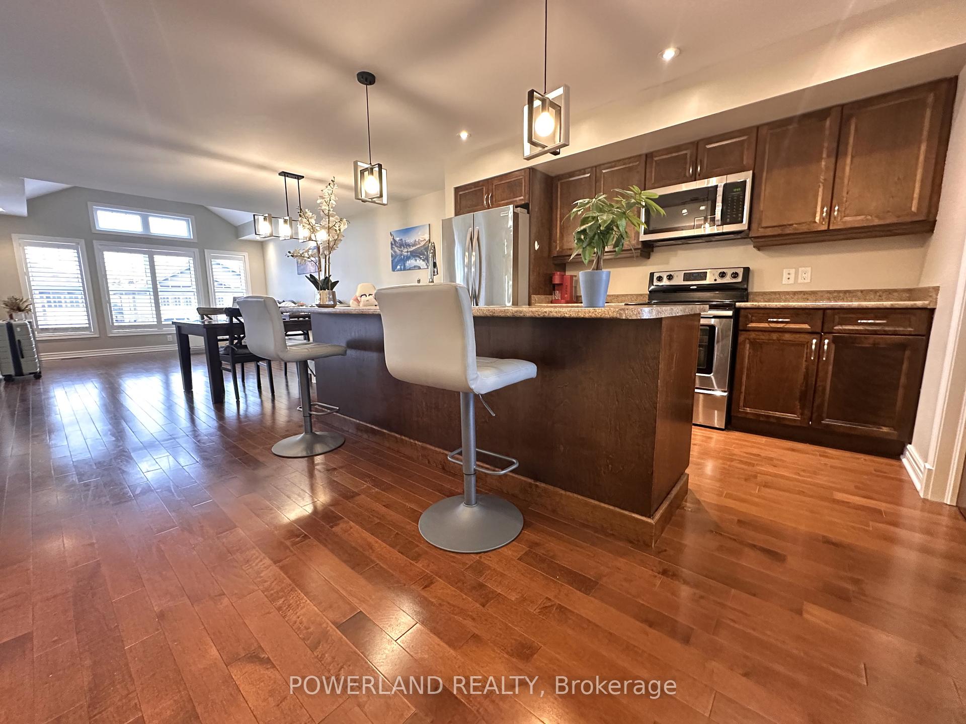 Photo 17 of 21 Brookland Drive, North Bay, Ferris — HOMEH
