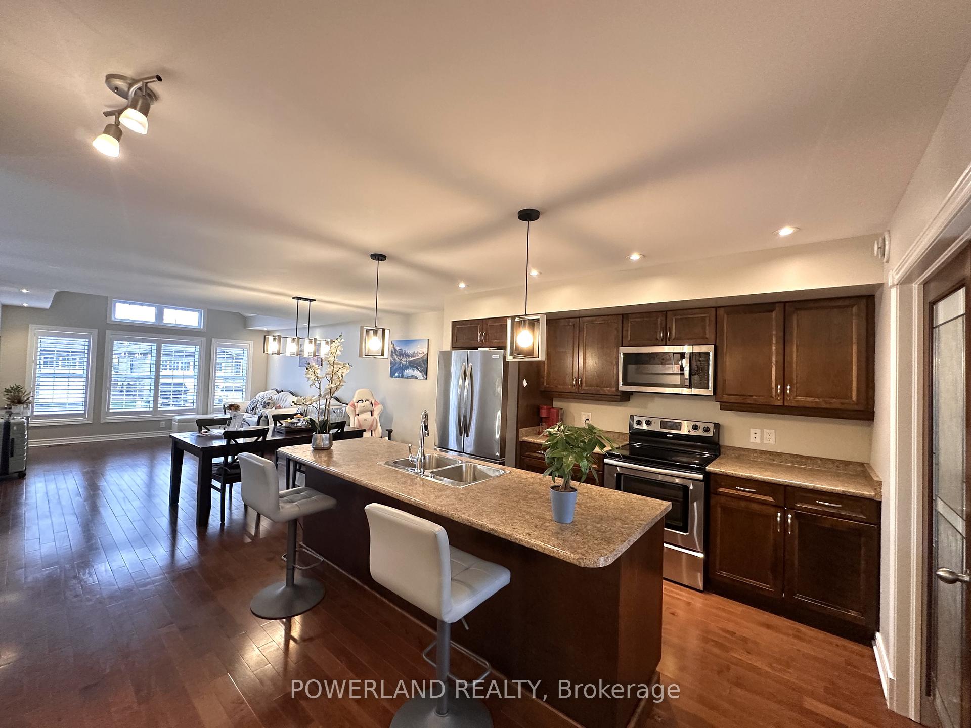 Photo 19 of 21 Brookland Drive, North Bay, Ferris — HOMEH