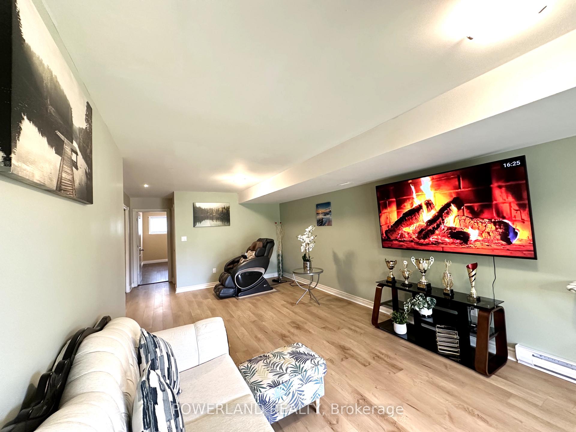 Photo 35 of 21 Brookland Drive, North Bay, Ferris — HOMEH