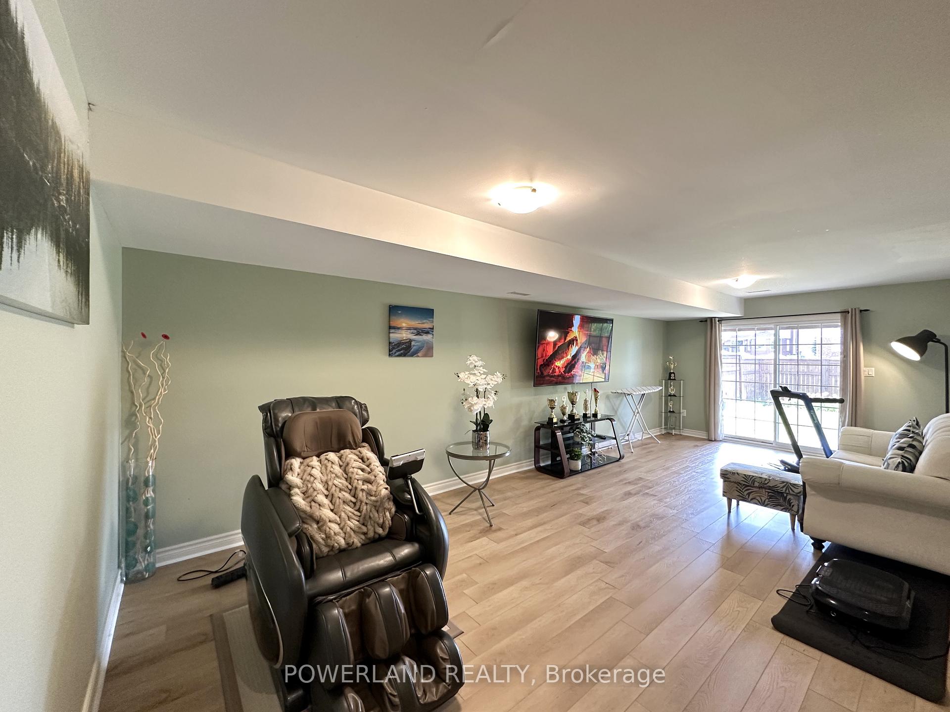 Photo 42 of 21 Brookland Drive, North Bay, Ferris — HOMEH