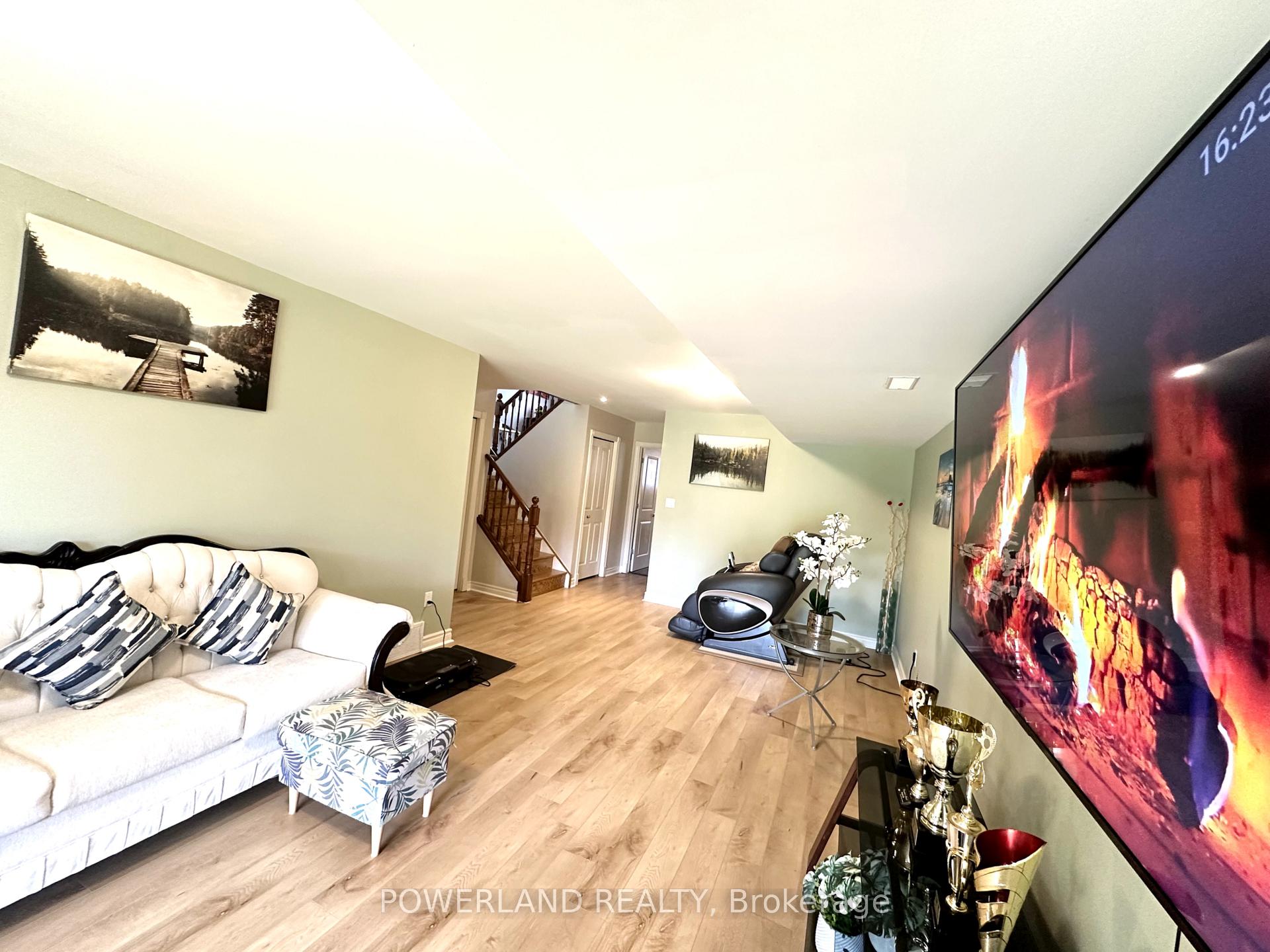 Photo 44 of 21 Brookland Drive, North Bay, Ferris — HOMEH
