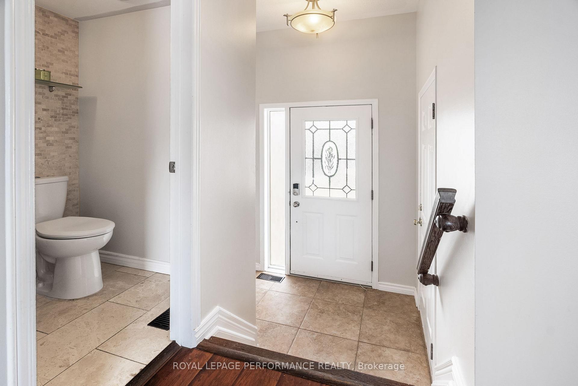 Photo 2 of 1631 Greywood Drive, Ottawa, Chateauneuf — HOMEH