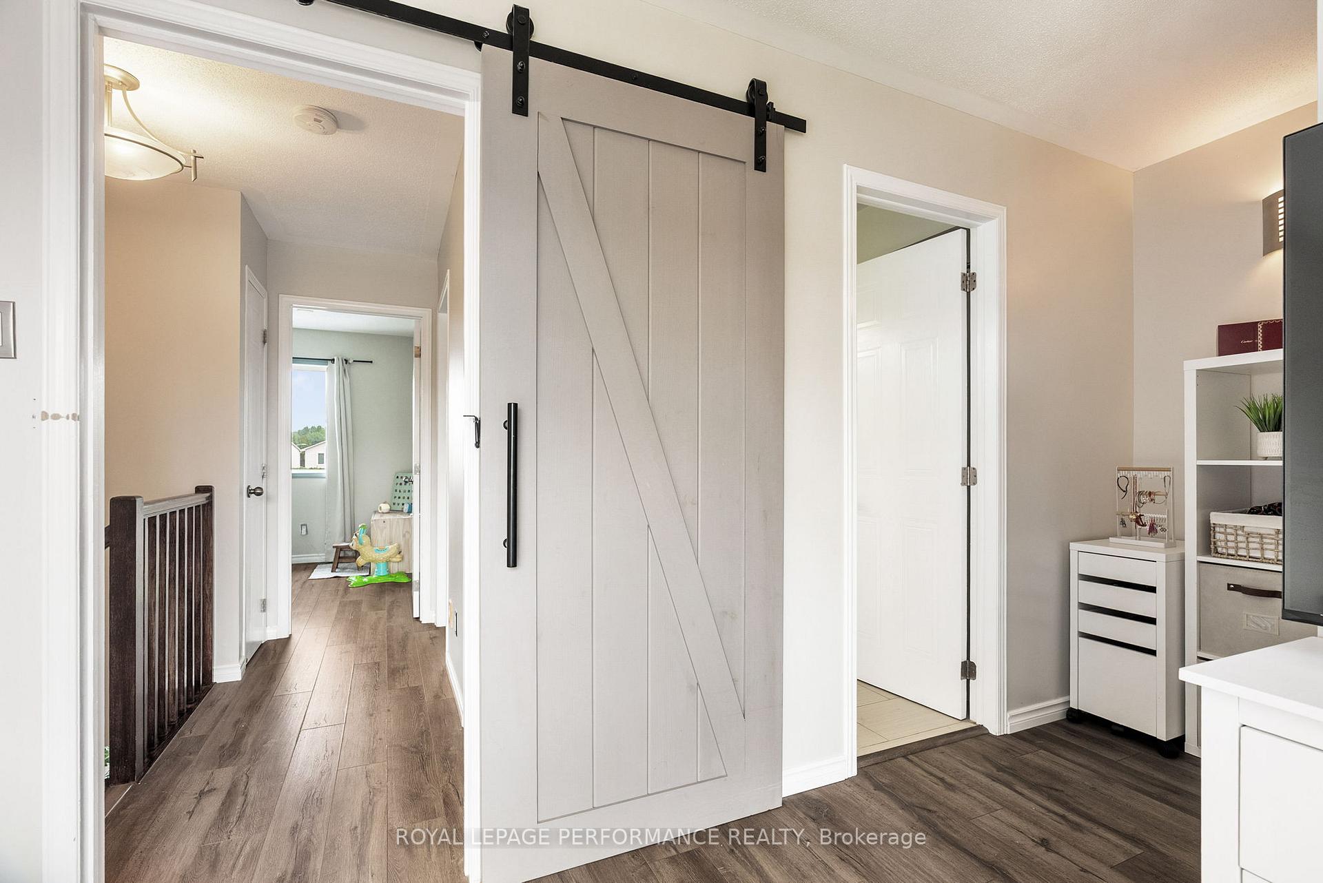 Photo 20 of 1631 Greywood Drive, Ottawa, Chateauneuf — HOMEH