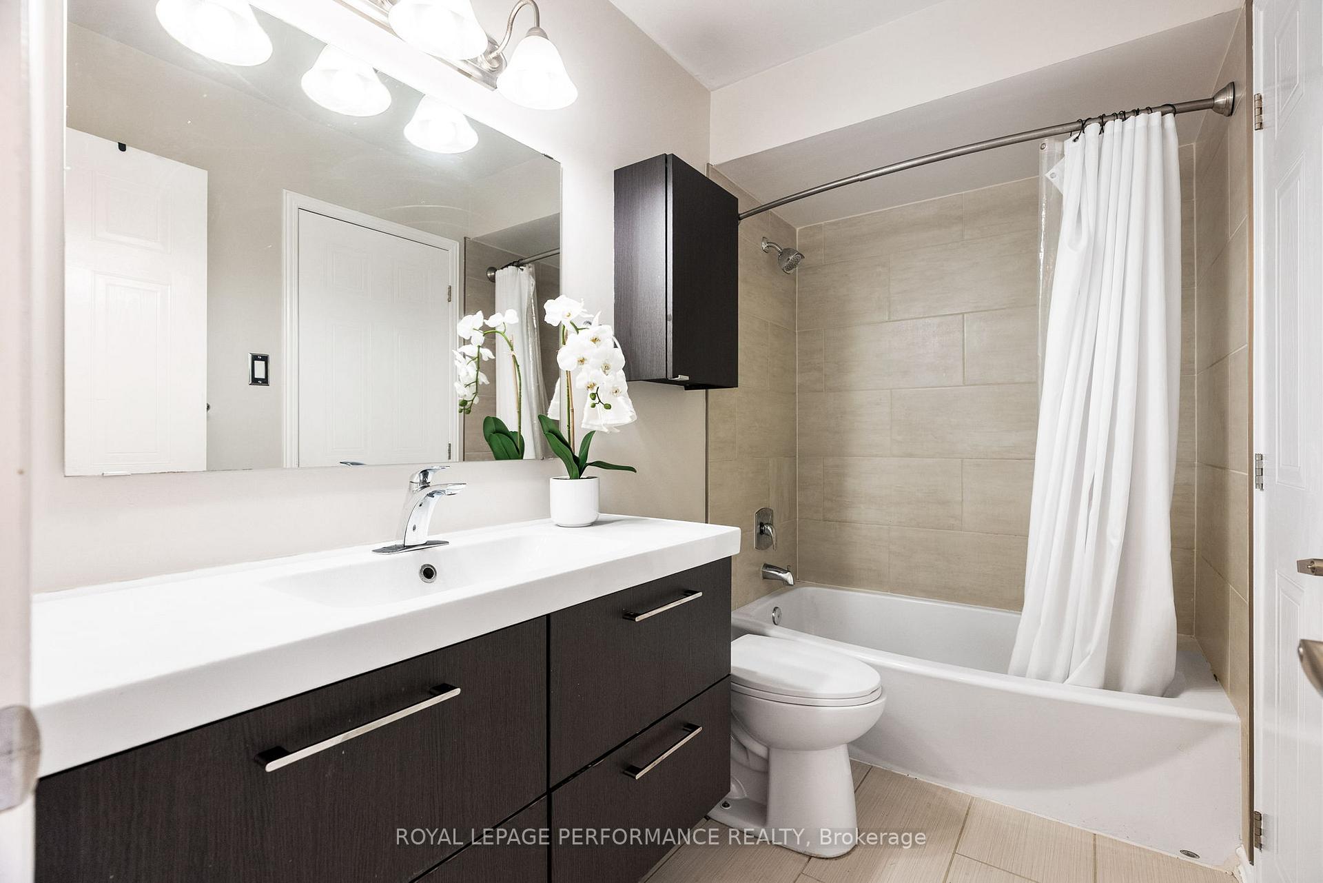 Photo 21 of 1631 Greywood Drive, Ottawa, Chateauneuf — HOMEH
