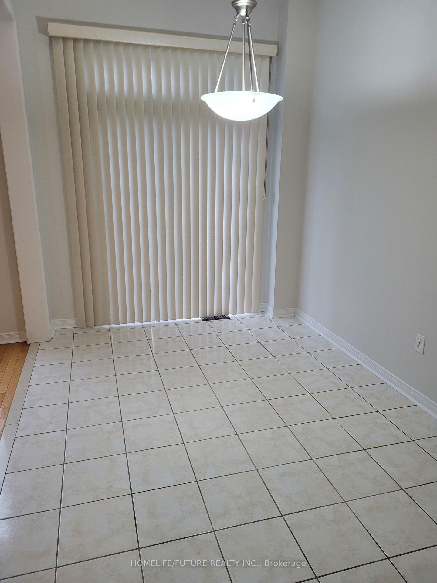 Photo 5 of 5 Wahba Way, Markham, Middlefield — HOMEH