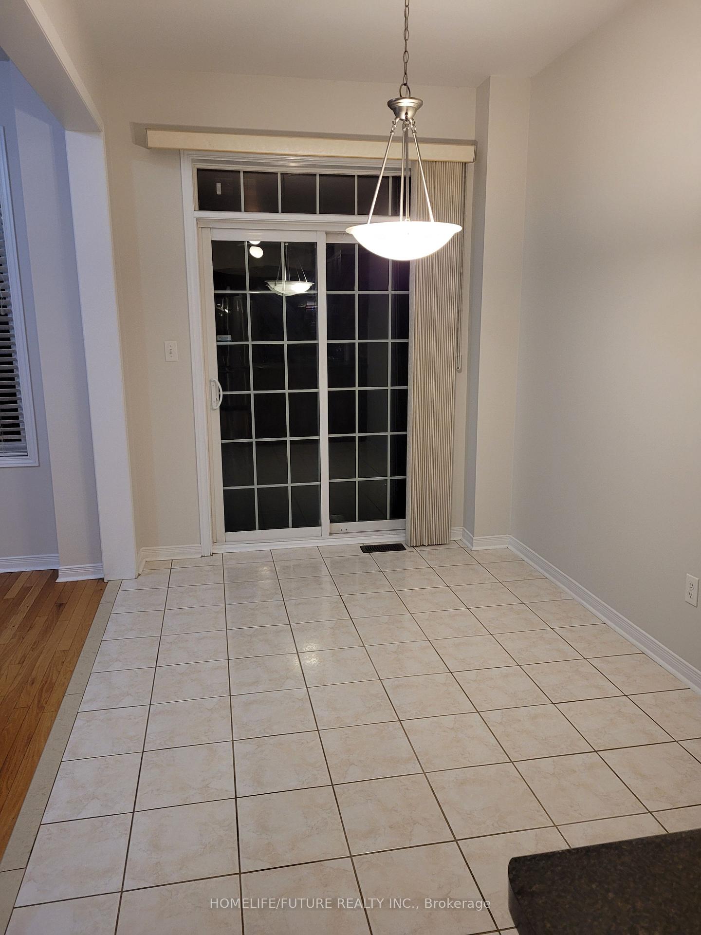 Photo 13 of 5 Wahba Way, Markham, Middlefield — HOMEH