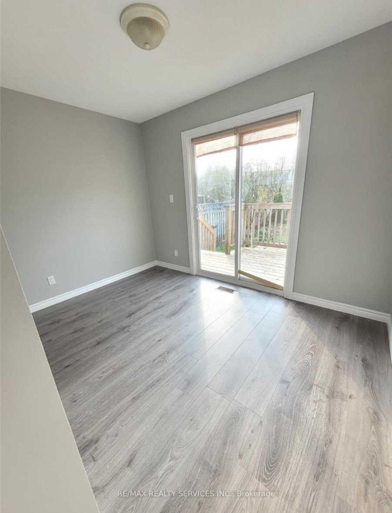 Photo 6 of Unit Upper, 47 Princess Street, Orangeville — HOMEH