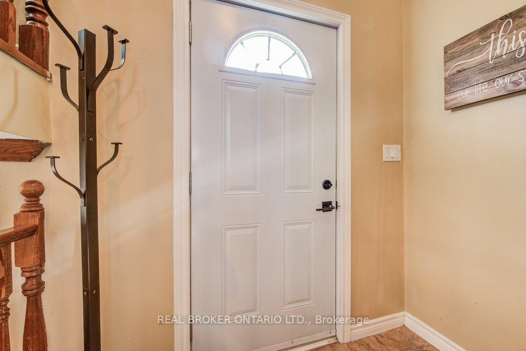 Photo 9 of 5478 BROWN Street, Perth East, North Easthope — HOMEH