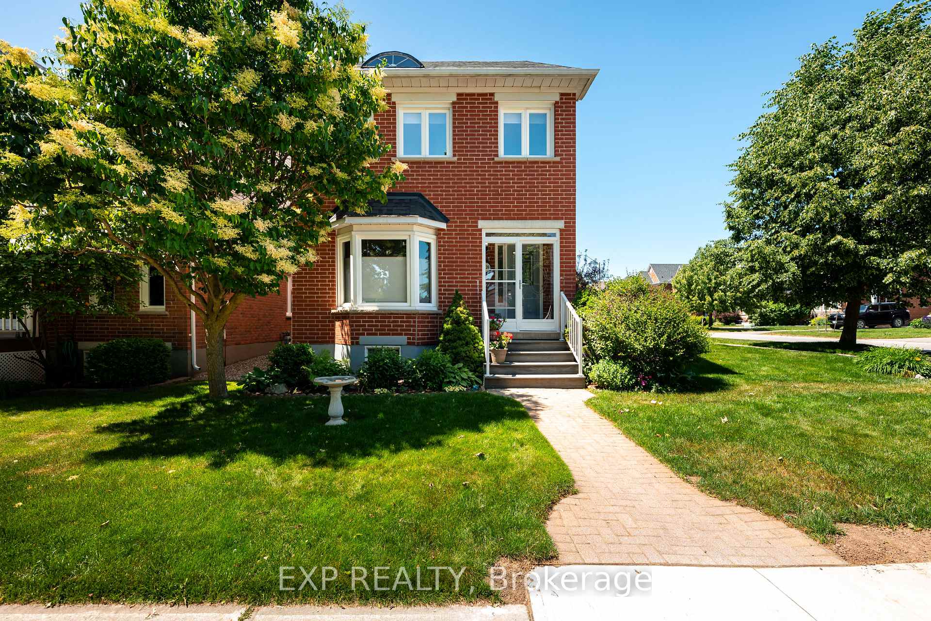 Front of 339 Cottonwood Street