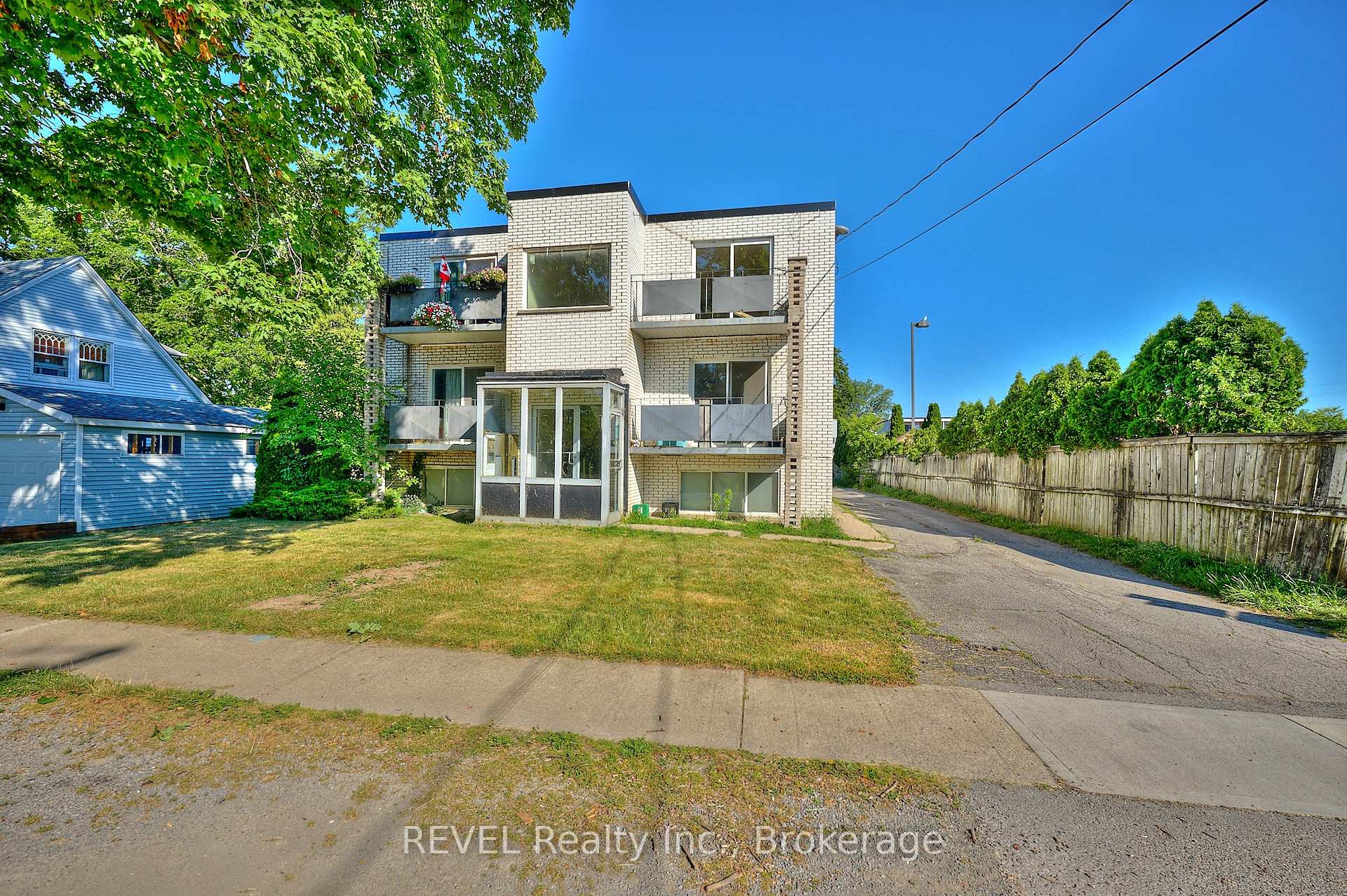 Front of 3865 Front Street