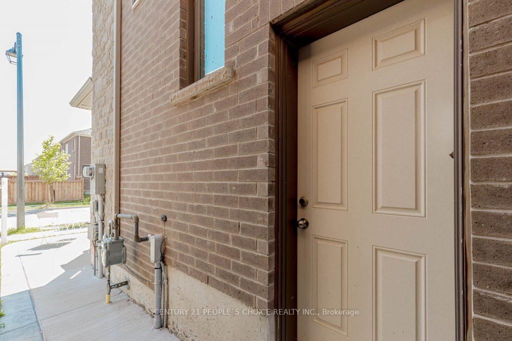 Photo 26 of 1221 Hazel Way, Milton, Cobban — HOMEH