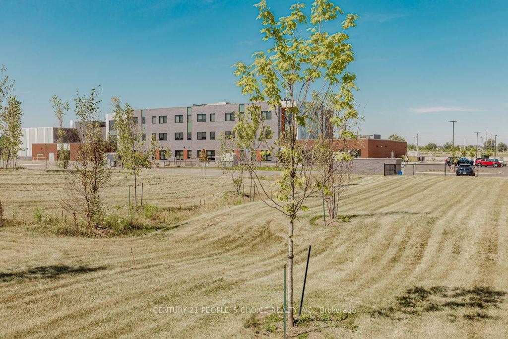 Photo 47 of 1221 Hazel Way, Milton, Cobban — HOMEH