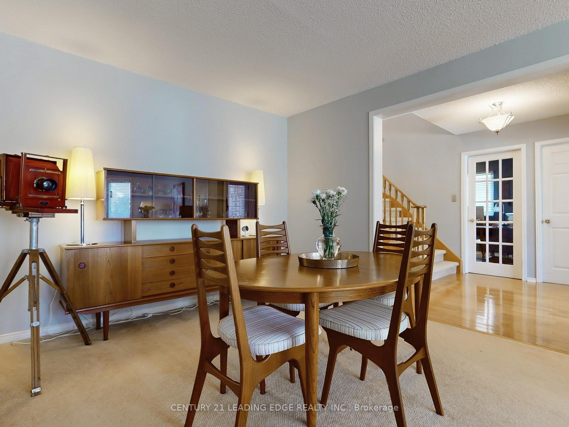 Photo 10 of 115 Tilman Circle, Markham, Markham Village — HOMEH
