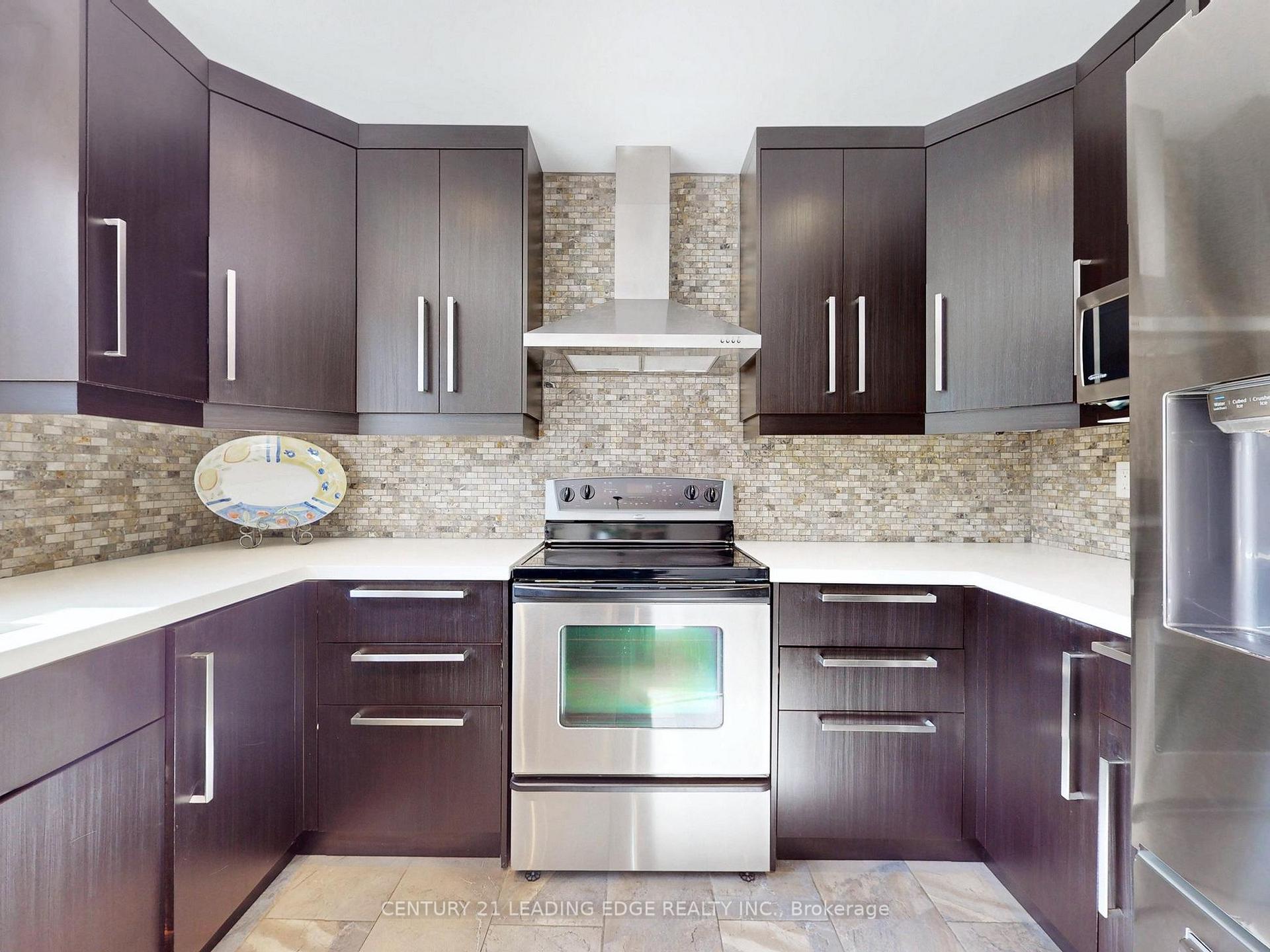 Photo 12 of 115 Tilman Circle, Markham, Markham Village — HOMEH