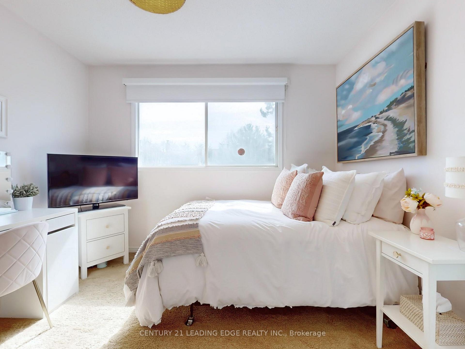 Photo 26 of 115 Tilman Circle, Markham, Markham Village — HOMEH