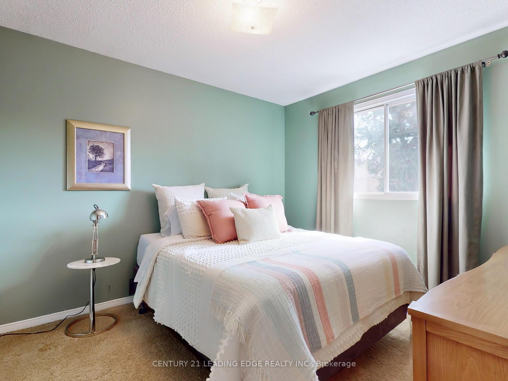 Photo 27 of 115 Tilman Circle, Markham, Markham Village — HOMEH