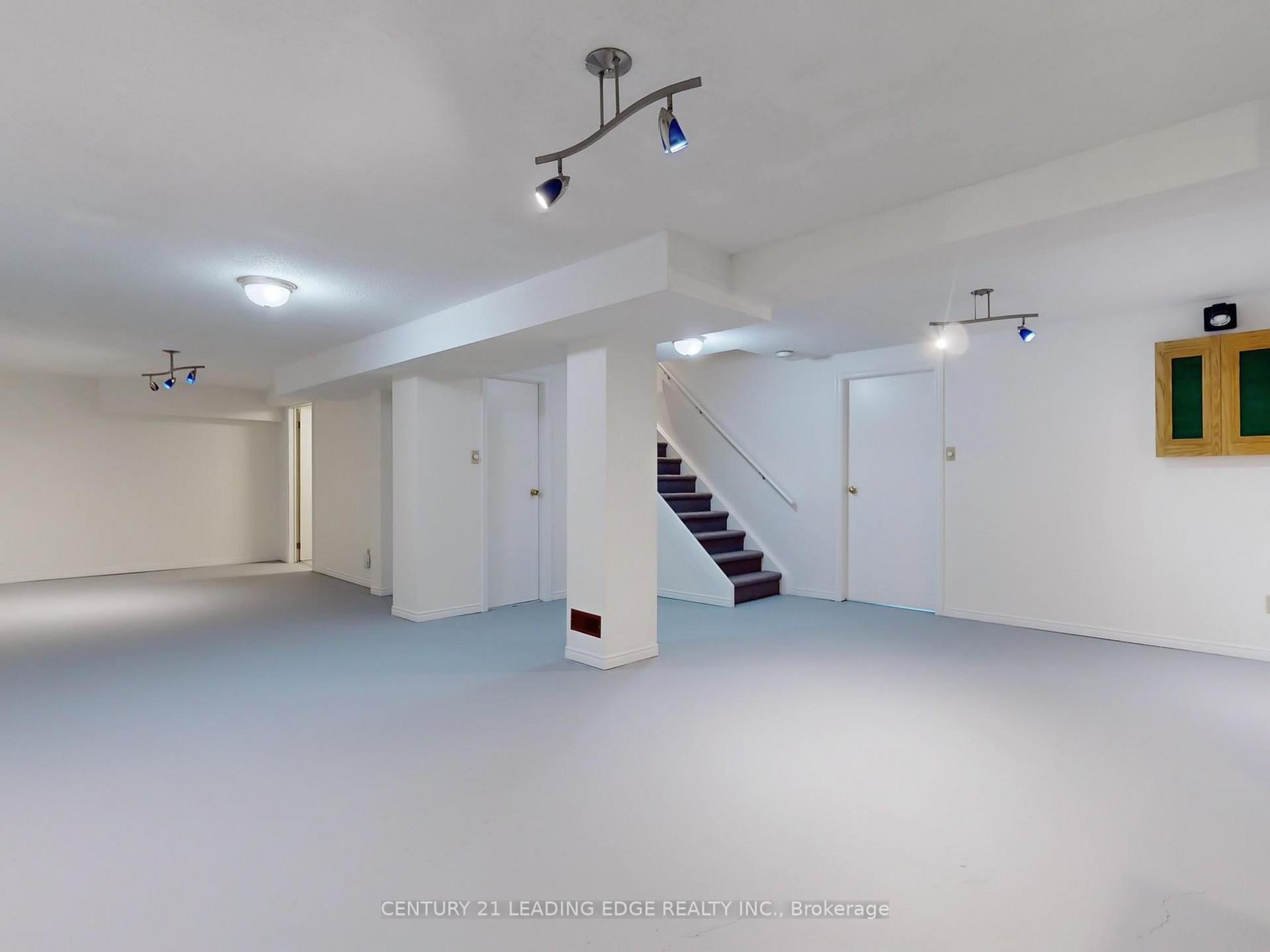 Photo 29 of 115 Tilman Circle, Markham, Markham Village — HOMEH
