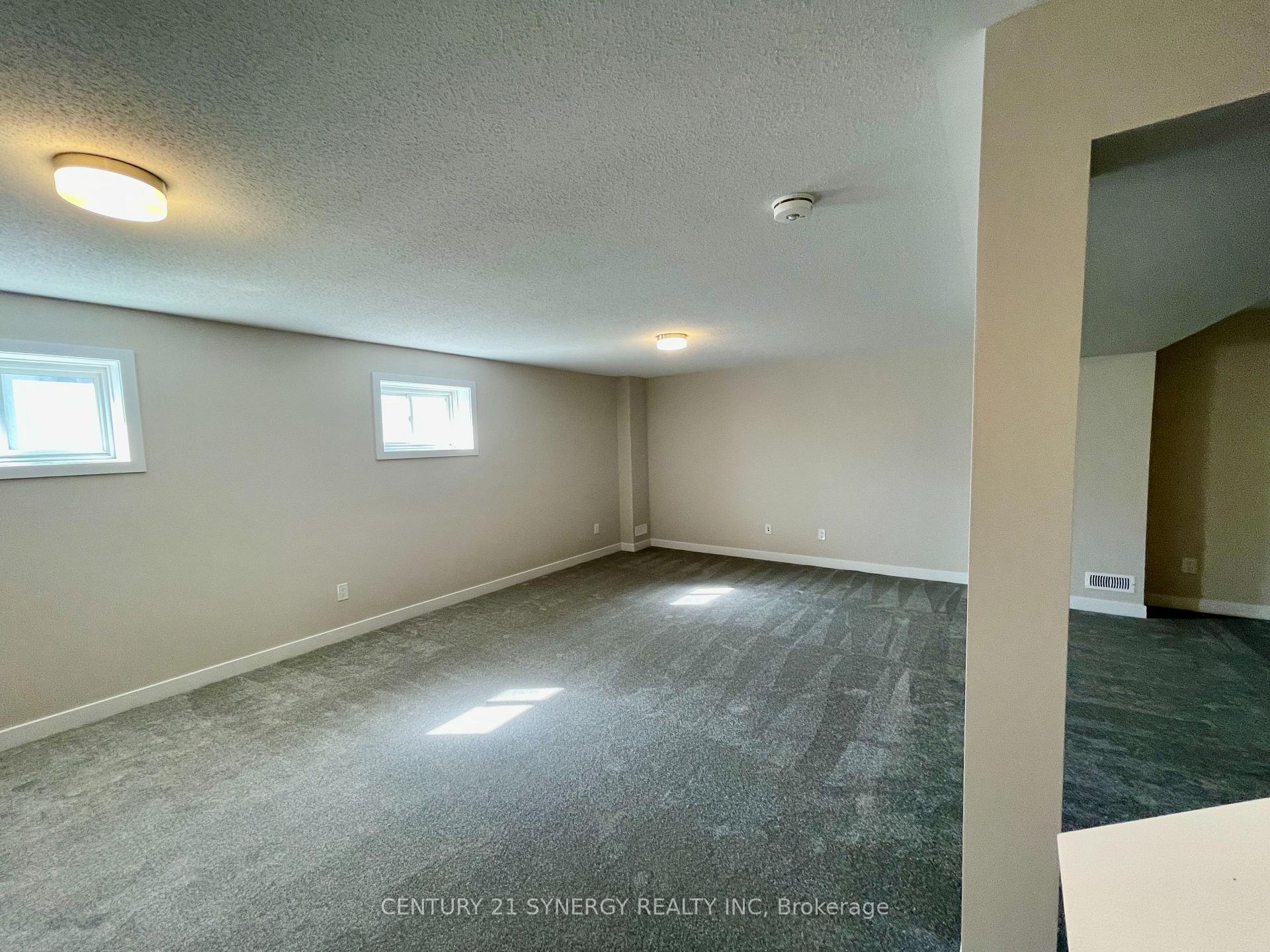 Photo 36 of 862 Henslows Circle, Ottawa, Avalon West — HOMEH