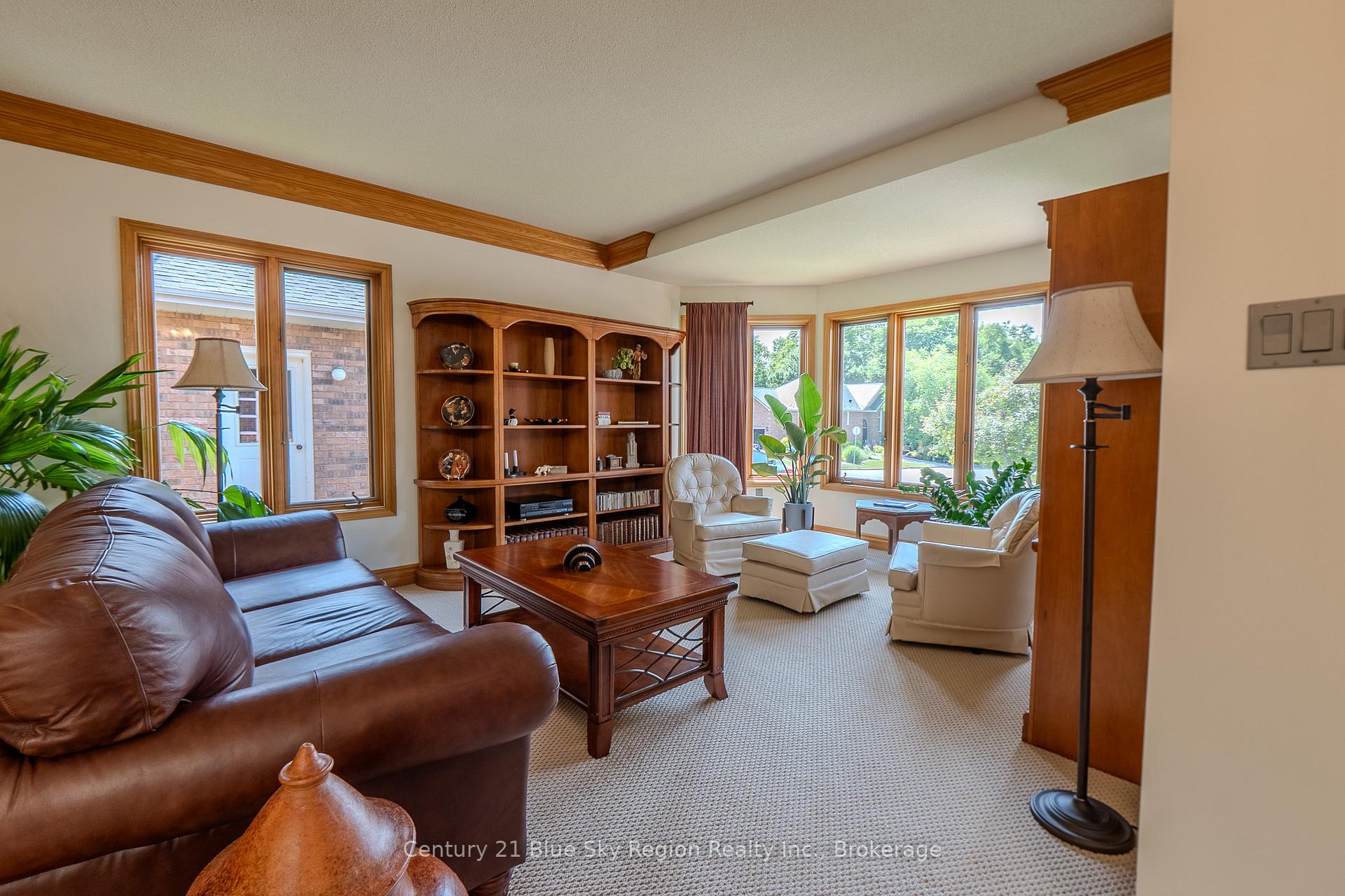 Photo 2 of 107 Nottingham Drive, North Bay, Airport — HOMEH