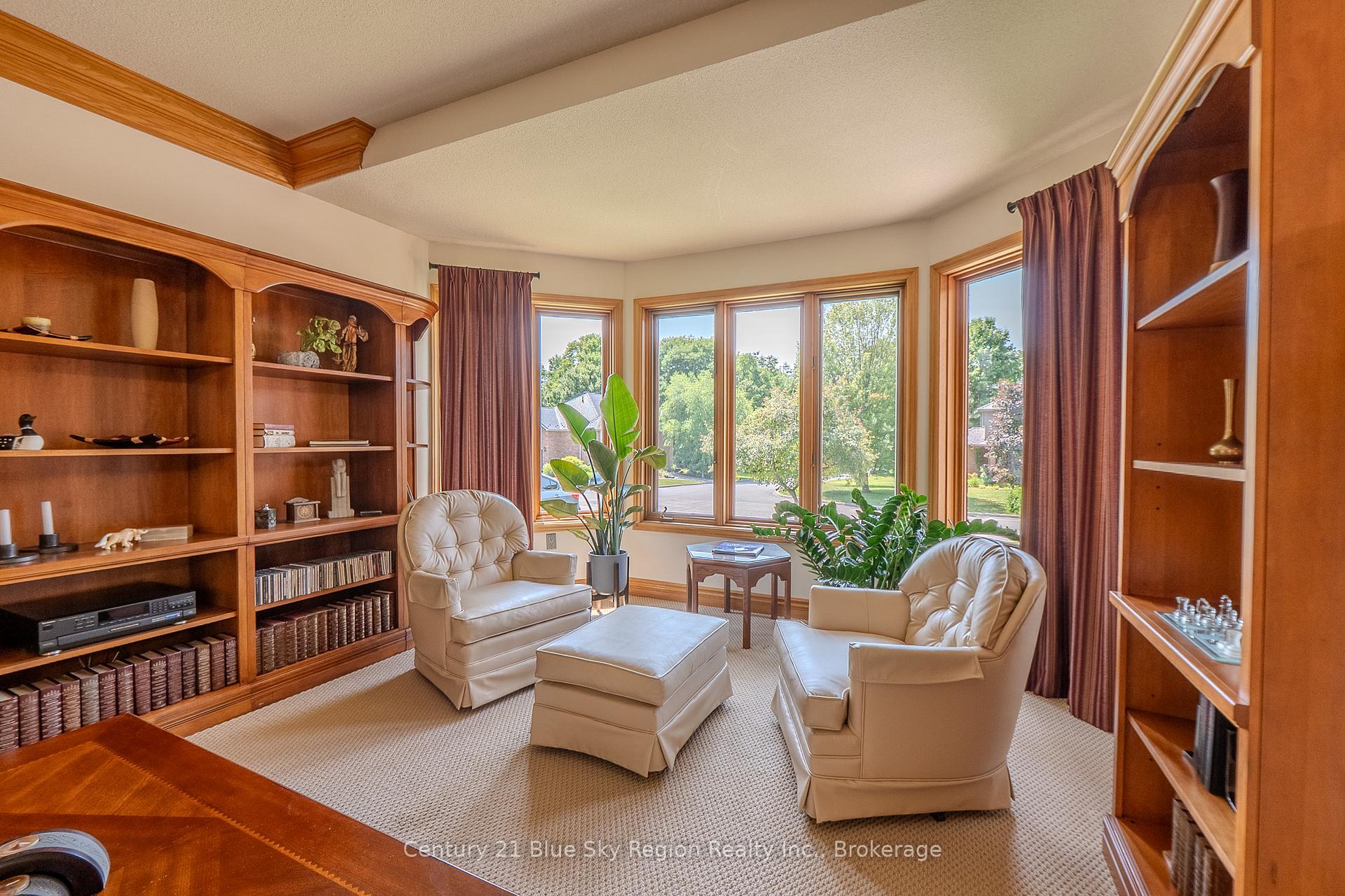 Photo 3 of 107 Nottingham Drive, North Bay, Airport — HOMEH