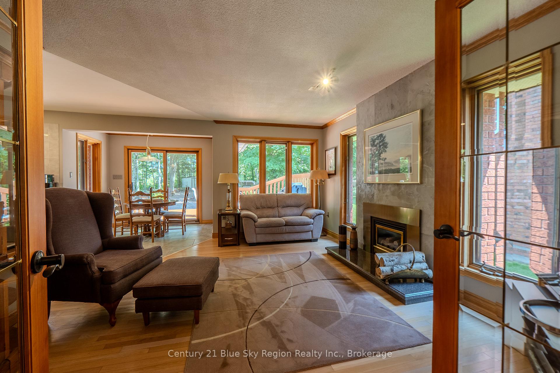 Photo 7 of 107 Nottingham Drive, North Bay, Airport — HOMEH