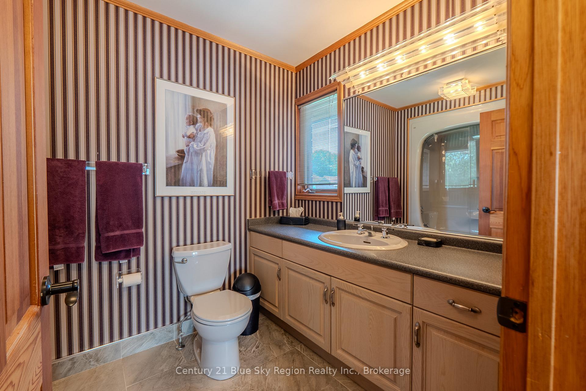Photo 25 of 107 Nottingham Drive, North Bay, Airport — HOMEH