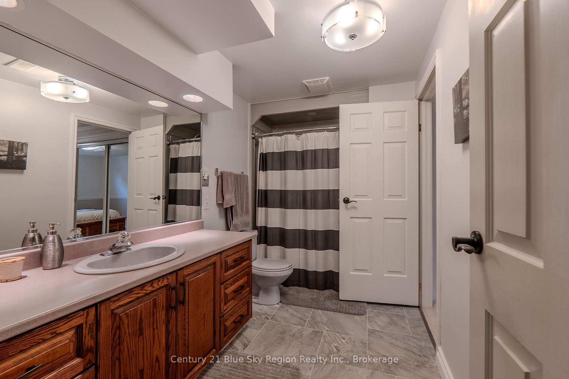 Photo 38 of 107 Nottingham Drive, North Bay, Airport — HOMEH