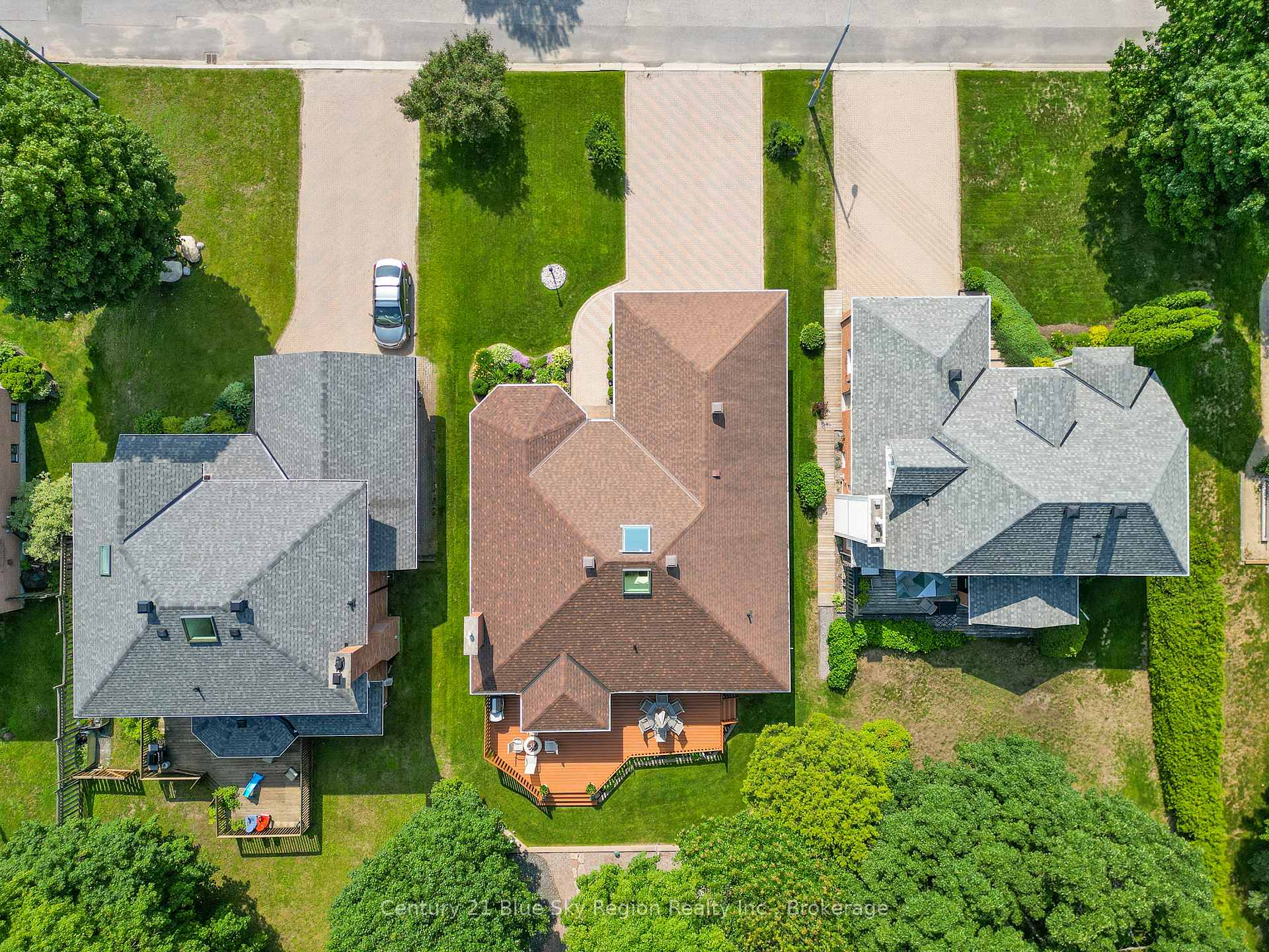 Photo 48 of 107 Nottingham Drive, North Bay, Airport — HOMEH
