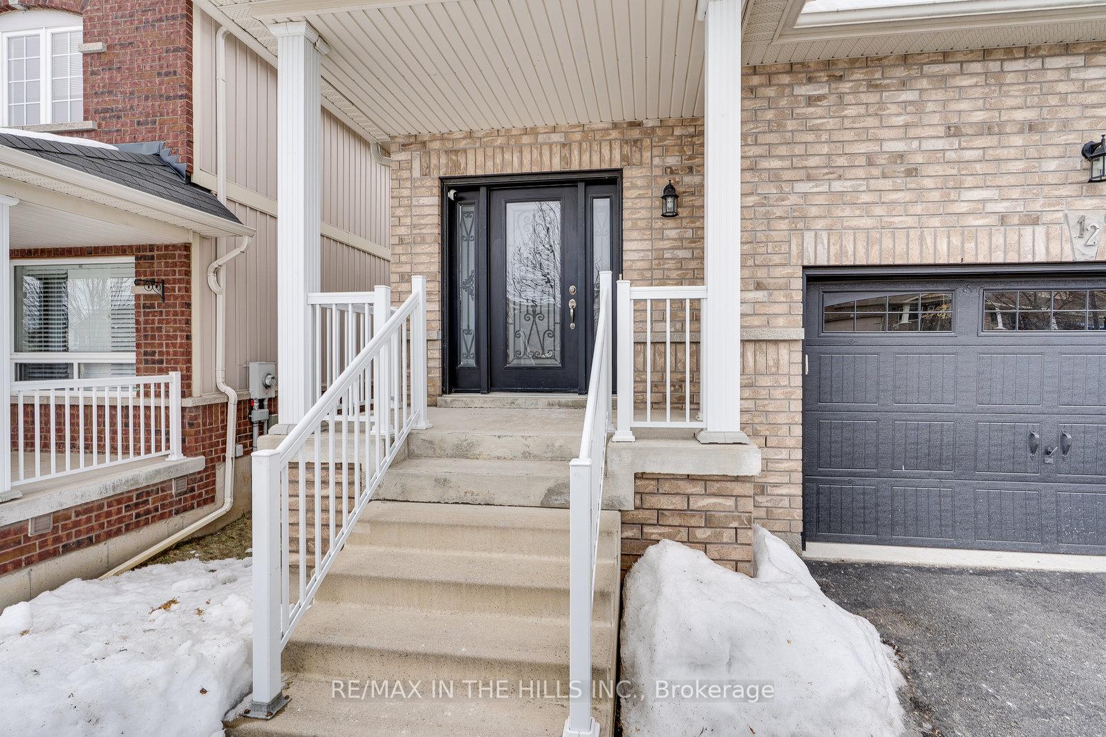 Photo 2 of 12 James Arnott Crescent, Orangeville — HOMEH